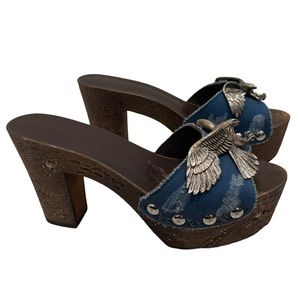 Giuseppe Zanotti Blue Canvas Eagle Embellished Saboot Platform Clogs